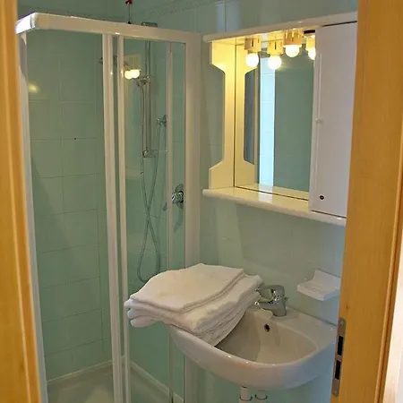 Casa Emma Апартаменты Бренцоне-суль-Гарда